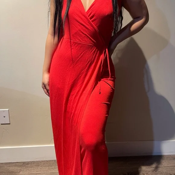 rolla coster red dress Rolla Coster red maxi dress featuring a V-neckline and a front twist detail